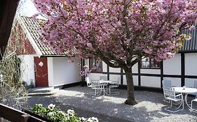 Landet Bed&Breakfast